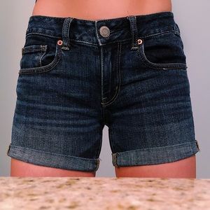 American Eagle Midi Super Stretch Shorts - Size 4
